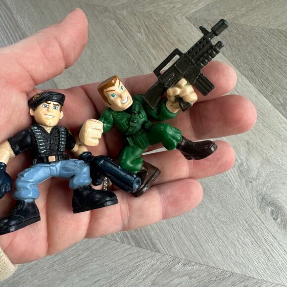 GI Joe Combat Heroes Conrad Duke Hauser General Clayton Hawk Action Figures 2009 - Picture 5 of 11